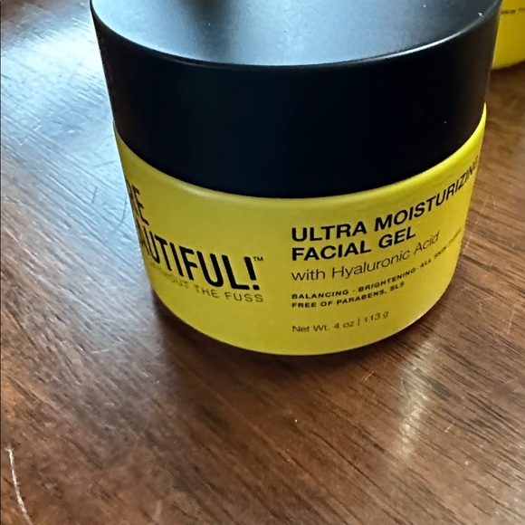 Here Beautiful priming, moisturizer, and facial gel or night cream YOUR CHOICE - Picture 3 of 5